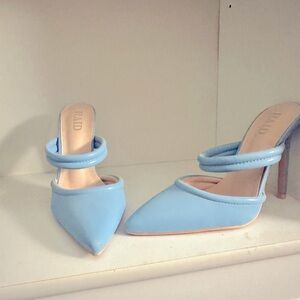 Raid wide feet mule heels